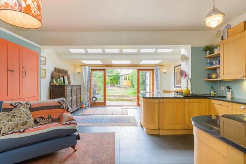 9 Gratitude Road, Bristol, BS5 6EH