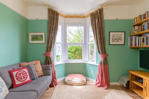 9 Gratitude Road, Bristol, BS5 6EH