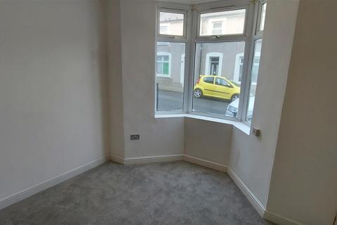 3 Holmes Street, Barry, CF63 2JB
