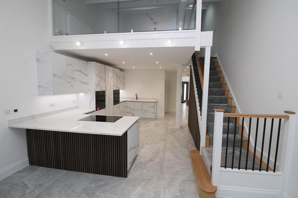 Old London Road, Woodham Walter 3 bed house for sale £575,000