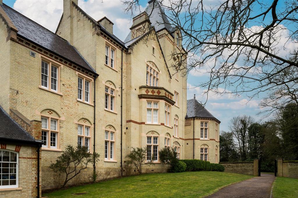 West Wing, Kingsley Avenue, Fairfield... 2 bed apartment for sale £