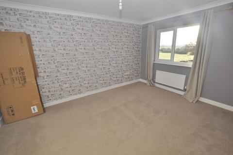 42 Cae Gwyrdd, St Clears, Carmarthen, SA33 4BE