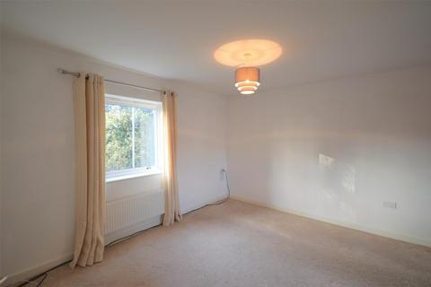 2 bedroom apartment to rent, Alfred Knight Close, Duston, NN5