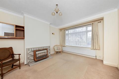 26 Balmoral Avenue, Beckenham, BR3 3RE