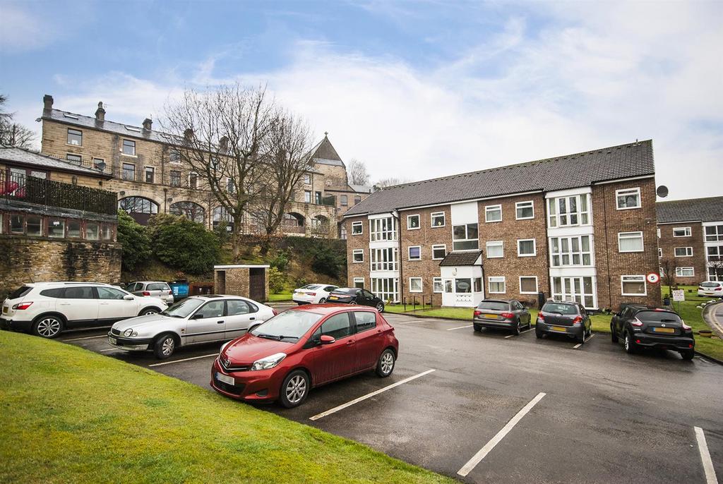 Kay Brow, Ramsbottom, Bury 2 bed apartment £695 pcm (£160 pw)