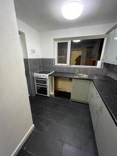 3 bedroom semi-detached house to rent - Christopher Road, Selly Oak, Birmingham