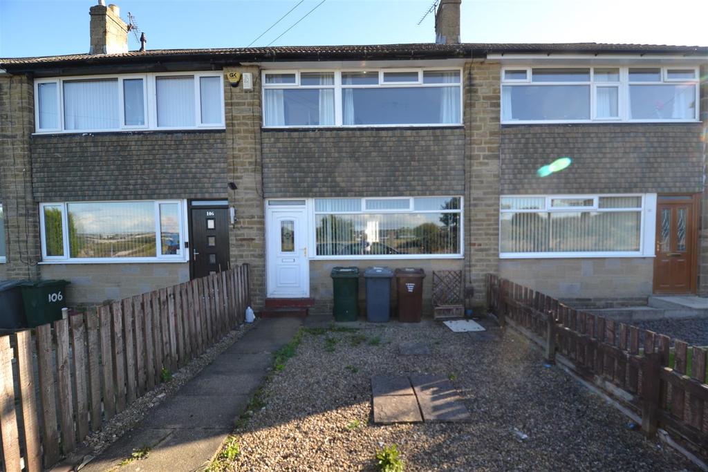 Wilson Road, Wyke, Bradford 3 bed townhouse £695 pcm (£160 pw)