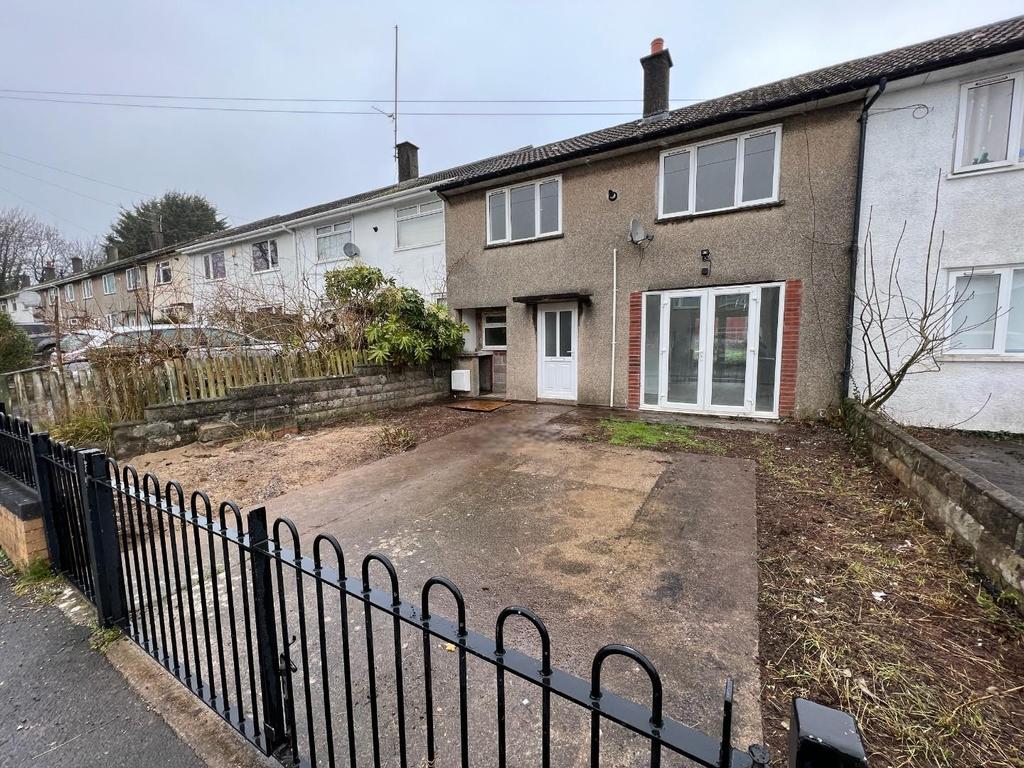 Dryden Close, Llanrumney, Cardiff 3 bed terraced house £995 pcm (£230 pw)