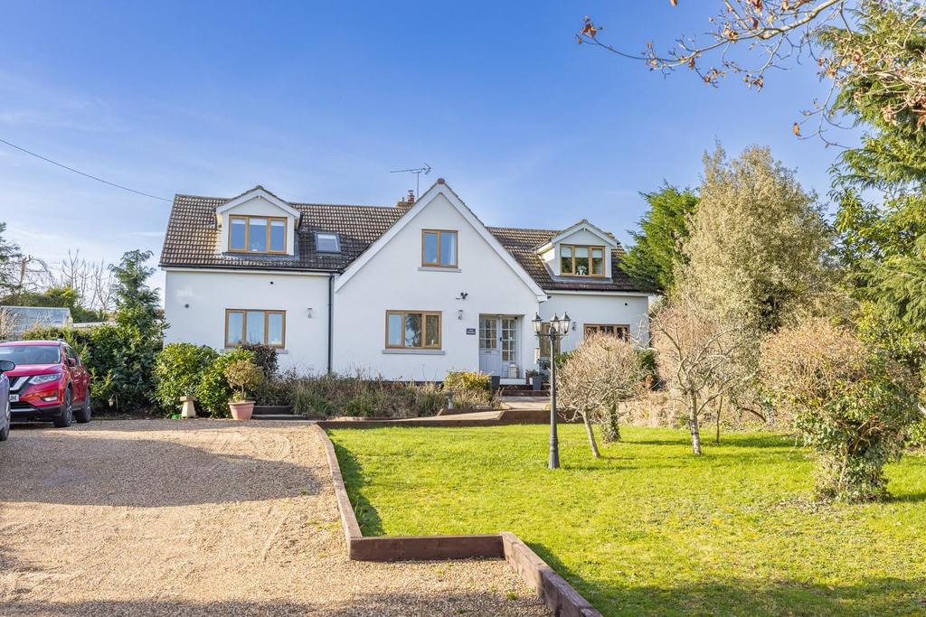 High Lane, Stansted 4 bed detached house for sale £1,150,000