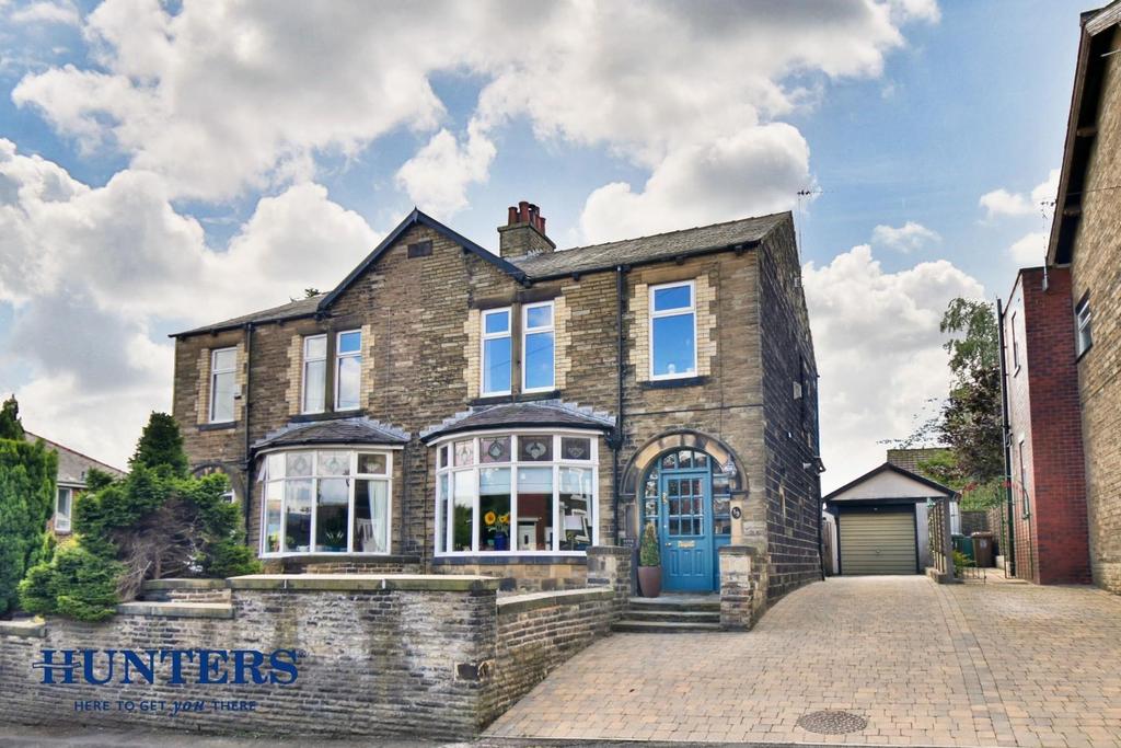 Shore Road, Littleborough, OL15 9LG 3 bed semidetached house £350,000
