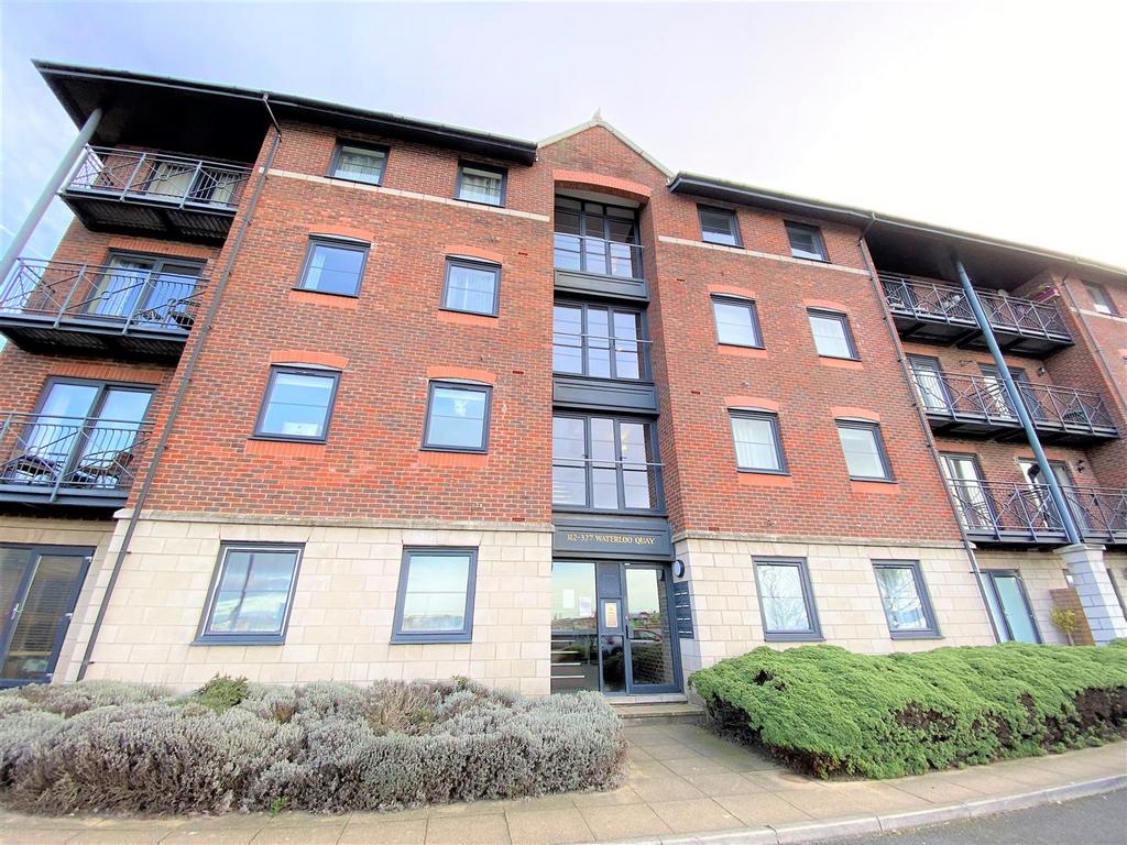 Waterloo Quay, Waterloo Road 2 bed apartment £165,000
