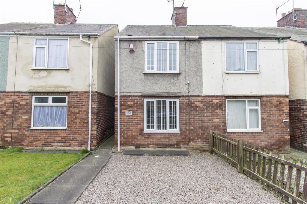 Storforth Lane, Hasland, Chesterfield 2 bed semidetached house for sale £140,000