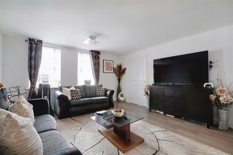 5 bedroom detached house for sale, Saxton Avenue, Woodhouse Park