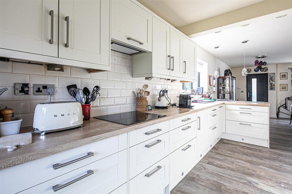 Alternate annexe kitchen