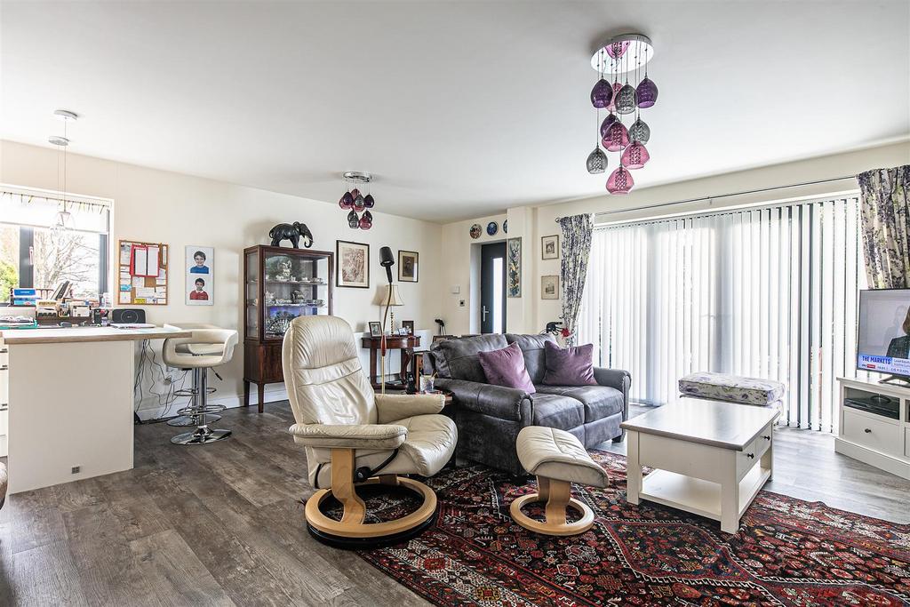 Alternate annexe living room