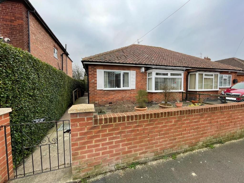 Smithfield Road, Darlington 2 bed semidetached bungalow £129,950