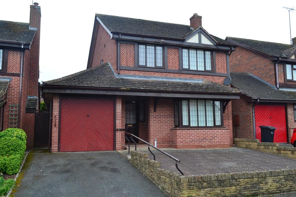 Oldfields Close, Leominster 4 bed detached house for sale £350,000