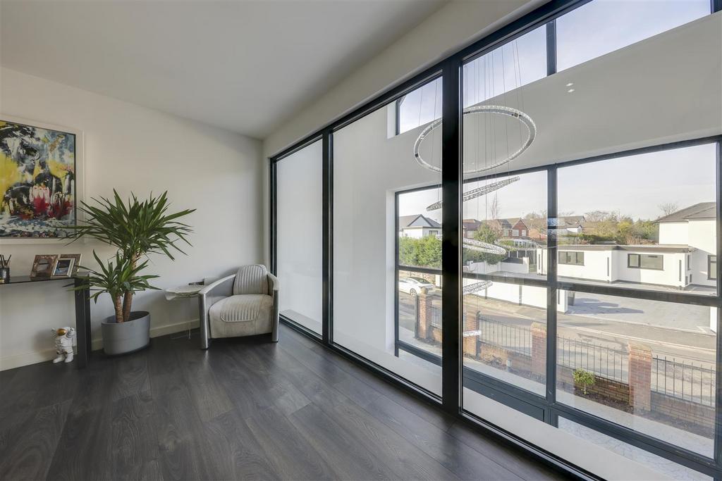 Feature Window