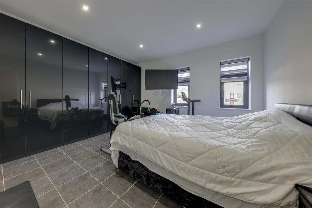 Annexe Bed 2