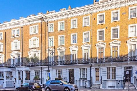 The Vale, Chelsea, London, SW3 6 bed terraced house - £34,233 pcm (£7,900  pw)