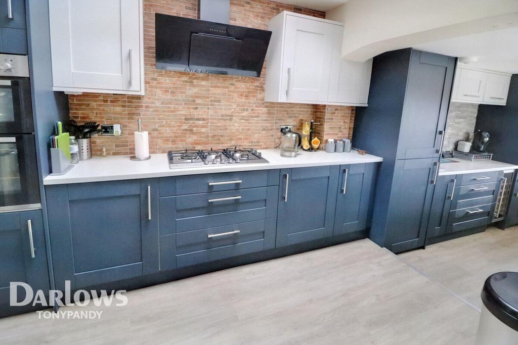 David Street, Tonypandy CF40 2 3 bed terraced house for sale £140,000