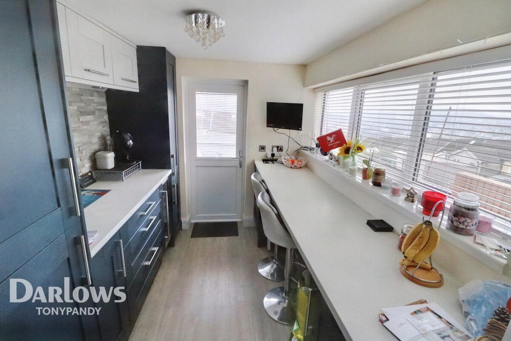 David Street, Tonypandy CF40 2 3 bed terraced house for sale £140,000