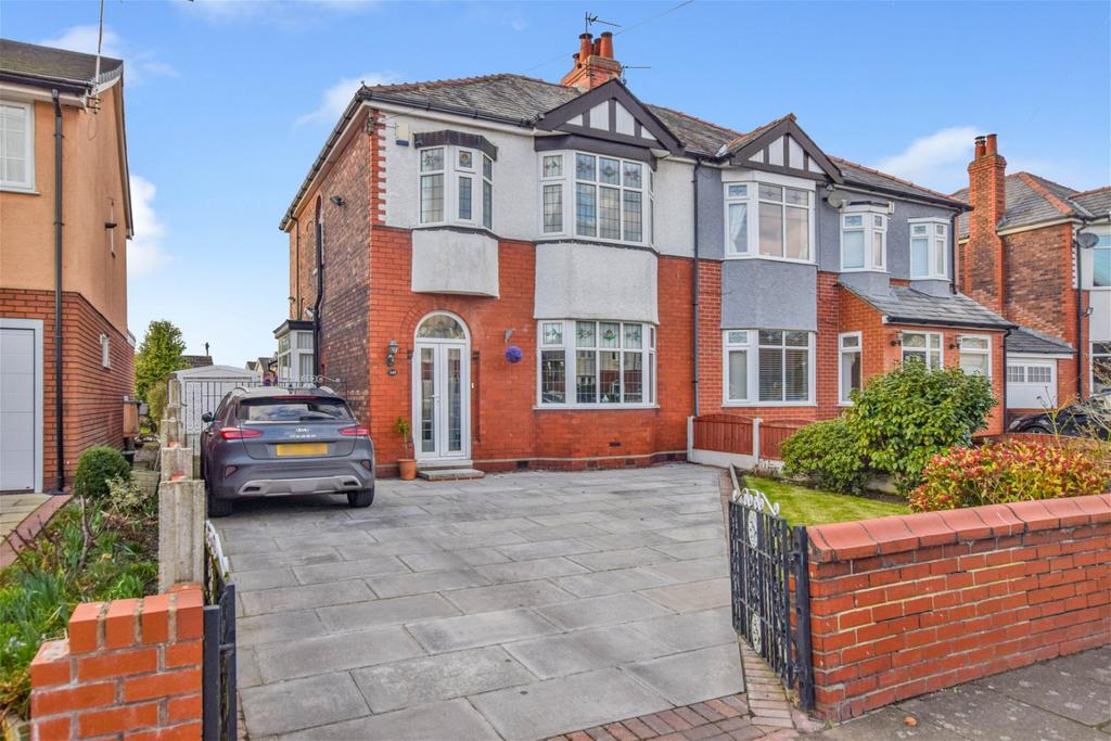 Upton Lane, Farnworth, Widnes 3 bed semidetached house for sale £320,000