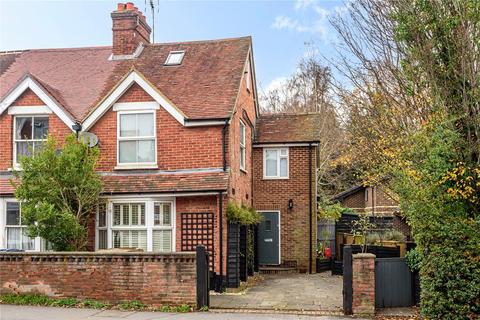 3 bedroom end of terrace house for sale, Wey Hill, Haslemere, Surrey, GU27