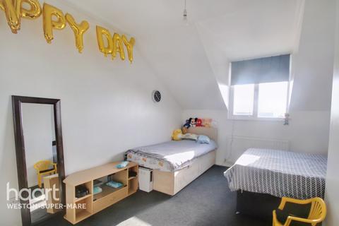 3 Warrilow Close, Weston-super-mare, BS22 7FX