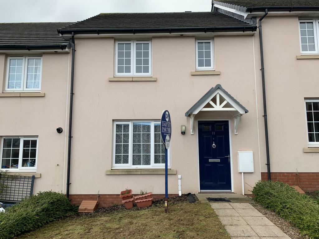 Barham Avenue, Teignmouth, TQ14 8GG 3 bed terraced house £1,200 pcm