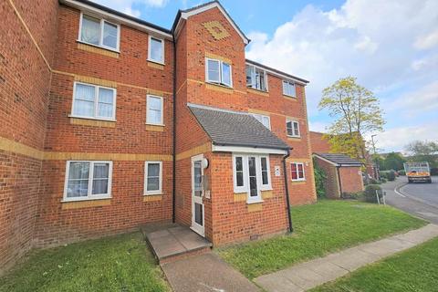 39 Redford Close, Feltham, TW13 4TB