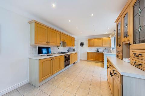 8 Wicks Lane, Formby, Liverpool, L37 3JG