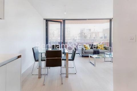 1 bedroom apartment to rent, Penn Street, London N1