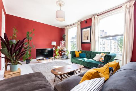 4b Pyrland Road, London, N5 2JD
