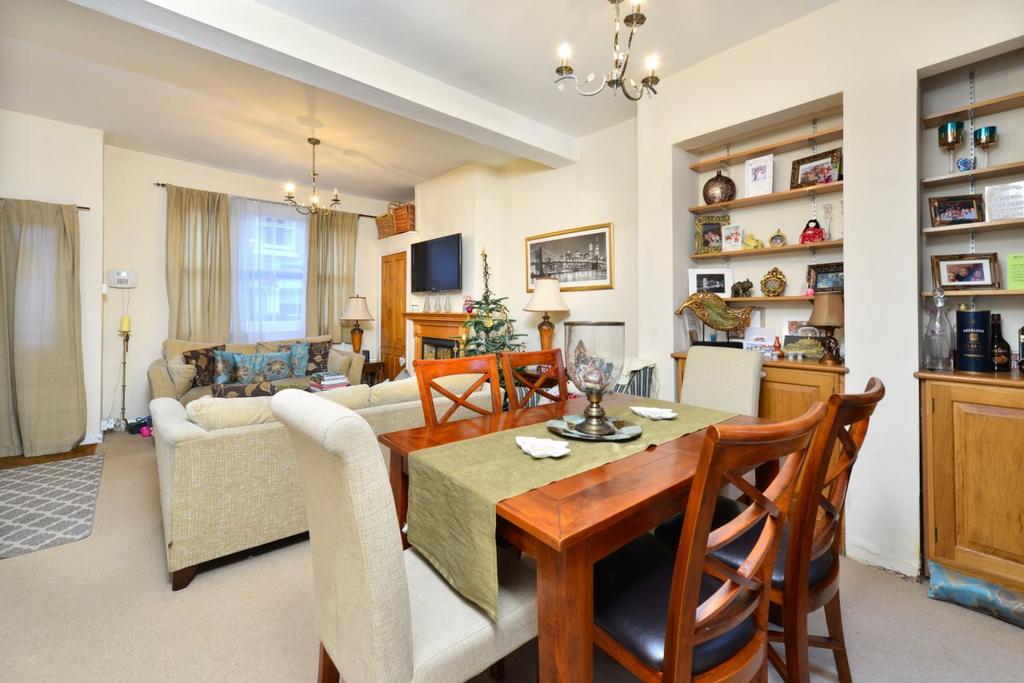 Whistler Street, Highbury, London, N5 2 bed terraced house £875,000
