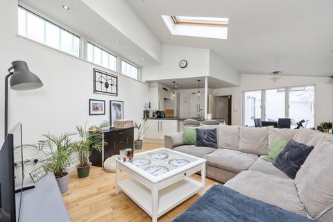 1 bedroom apartment for sale, Liverpool Road, London, N1