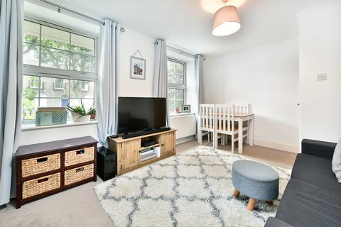 Flat 18, Denton House Halton Road, London, N1 2AE