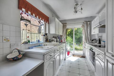 4 bedroom detached house for sale, Wood Lane, Stanmore HA7