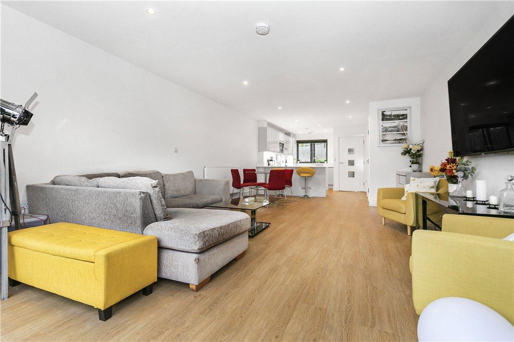 Kitchen/Living Room