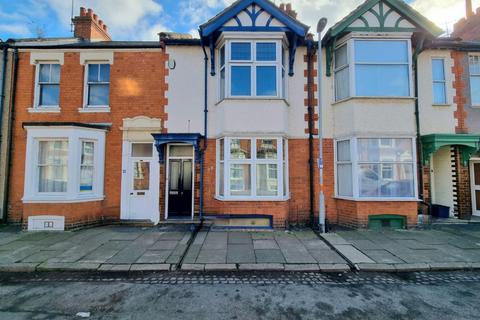 98 Cedar Road, Northampton, NN1 4RW