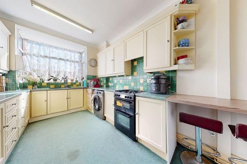 98 Cedar Road, Northampton, NN1 4RW