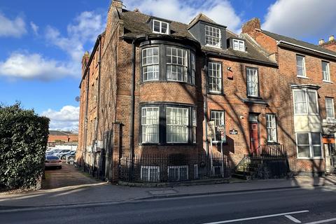 2 bedroom flat for sale, High Street, Newmarket