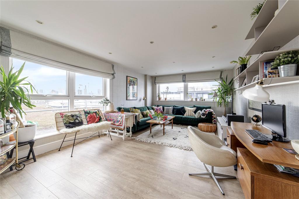 Angel Wharf, 56 Eagle Wharf Road, London 2 bed flat £750,000