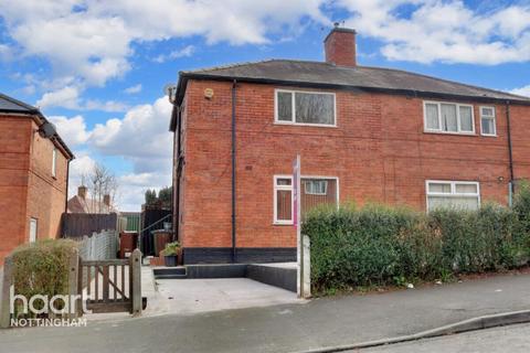 3 bedroom semi-detached house to rent, Deepdene Way, Nottingham