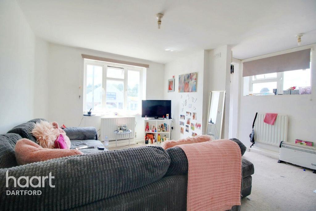 Green Street Green Road, Dartford 1 bed flat for sale £170,000