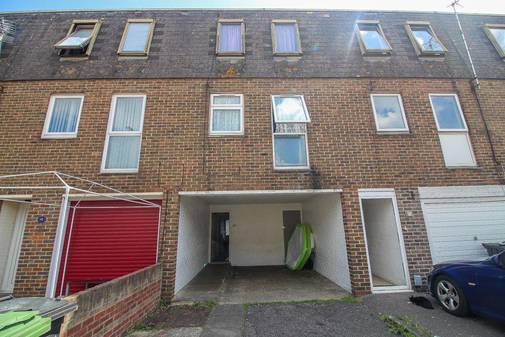 Hercules Street, City, Portsmouth... 3 bed townhouse £195,000