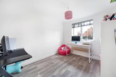 28 Badger Lane, Bourne, PE10 0FT