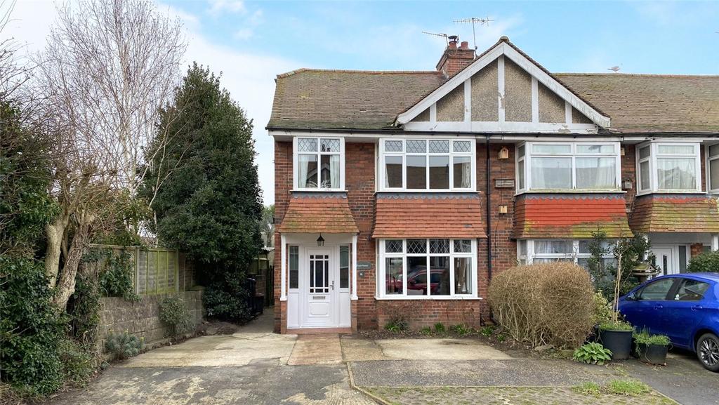 Belvedere Avenue, Lancing, West Sussex, BN15 4 bed end of terrace house £450,000