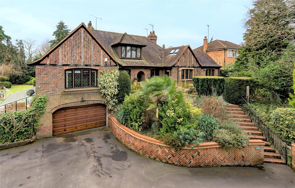 Wych Hill Lane, Woking, GU22 5 bed detached house £1,650,000