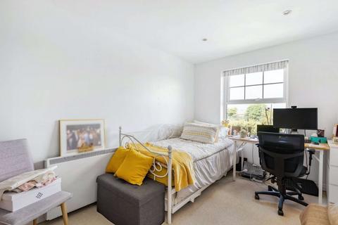 Flat 30, Tignel Court Boddington Gardens, London, W3 9AR